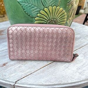 Bottega Veneta Rose Gold Woven Metallic Calfskin Leather Zip Around Wallet